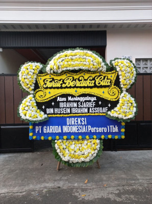 Papan Bunga Duka di Tangkil